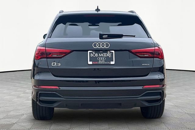 Used 2023 Audi Q3 2.0T Premium Plus w/ Premium Plus Package AWD/4WD image 4