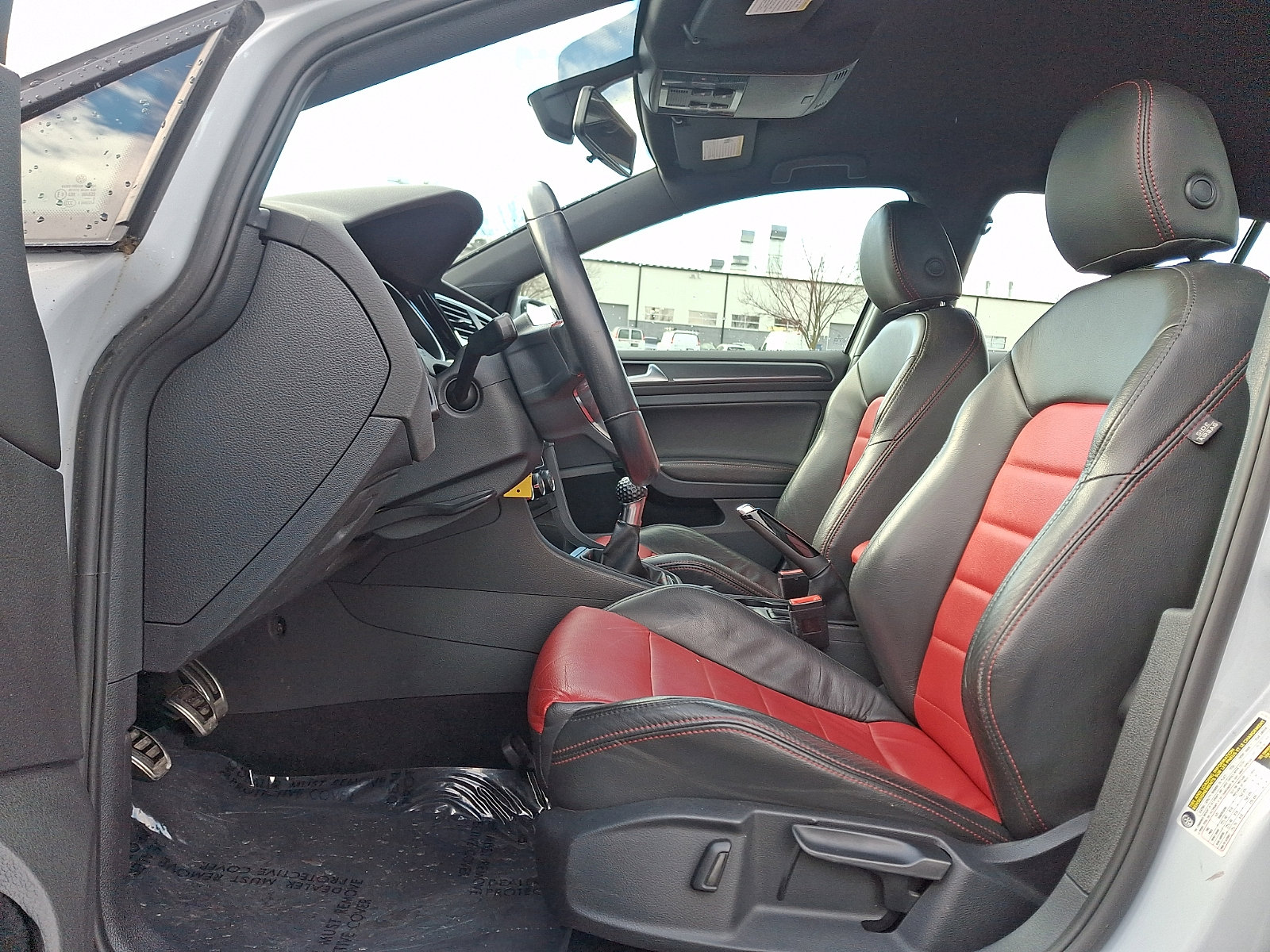 Used 2018 Volkswagen GTI S image 15