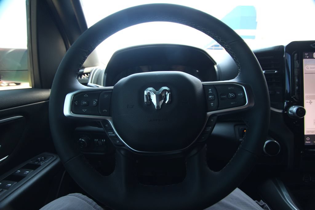 Used 2025 RAM 1500 Big Horn AWD/4WD image 18