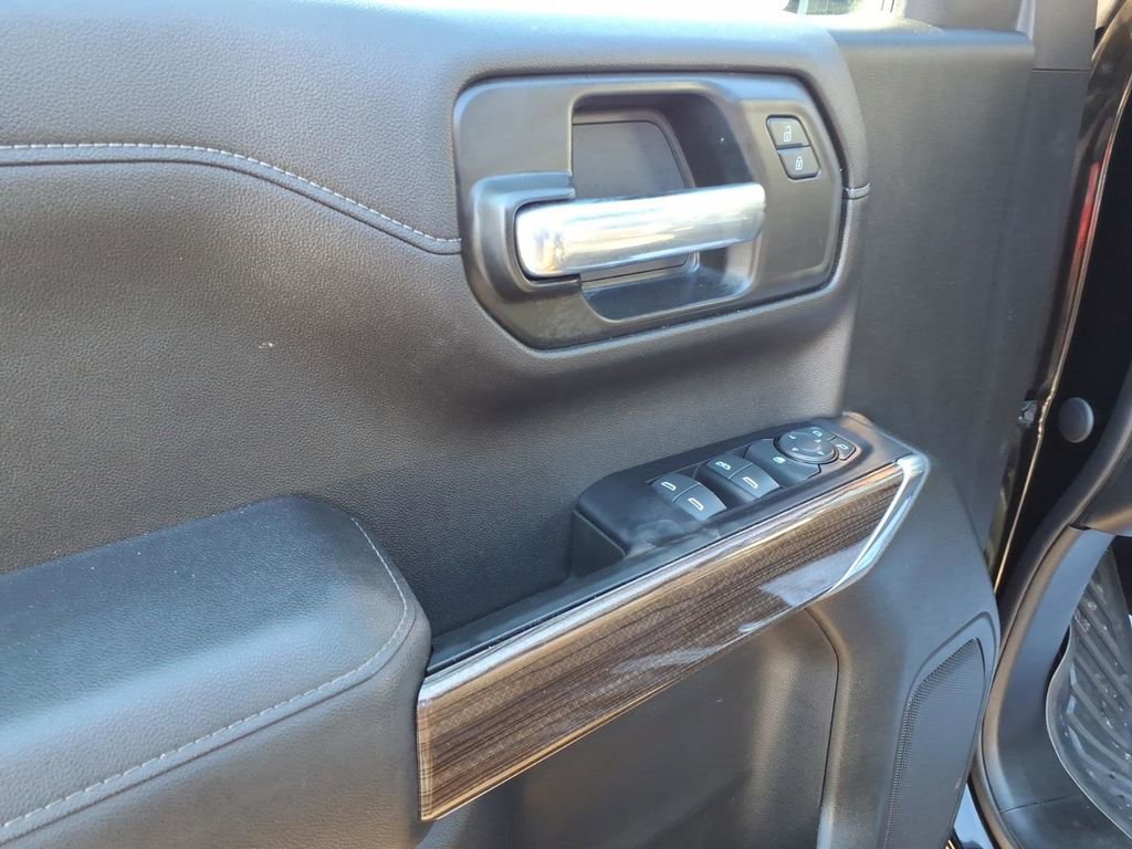 Certified 2022 Chevrolet Silverado 1500 LT Trail Boss image 11