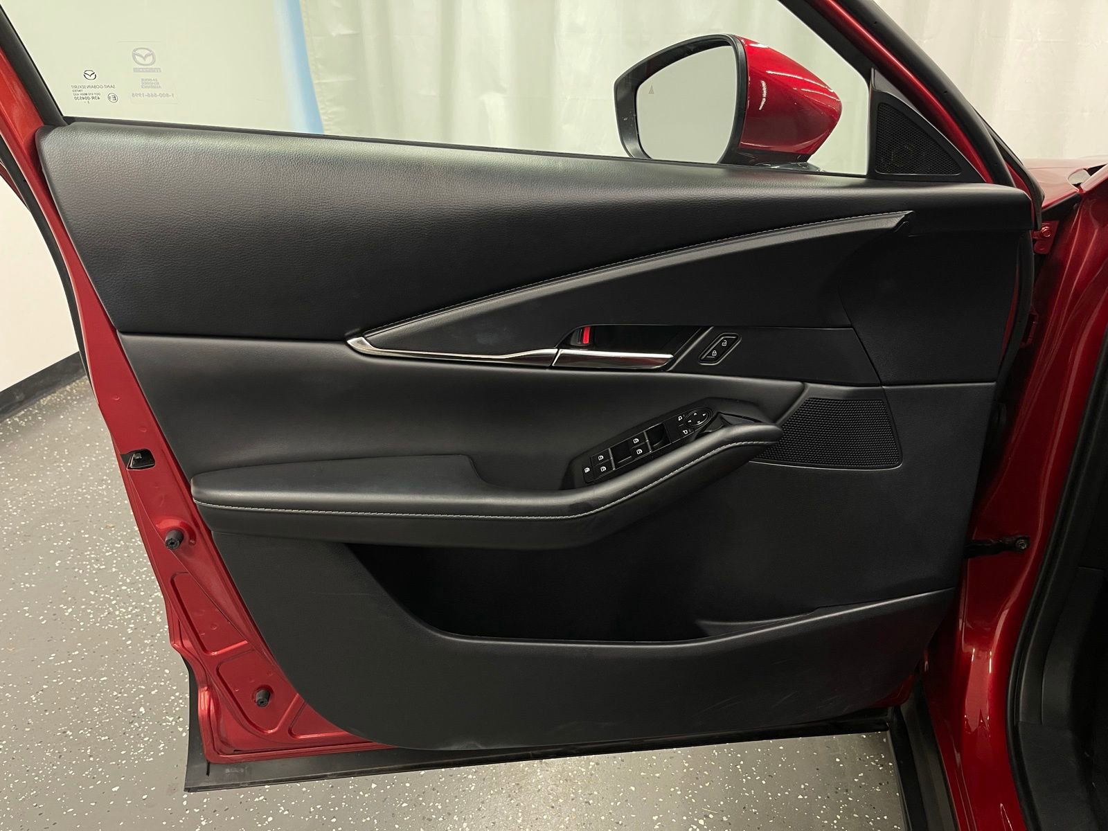 Used 2024 MAZDA CX-30 AWD 2.5 S w/ Preferred Package image 9