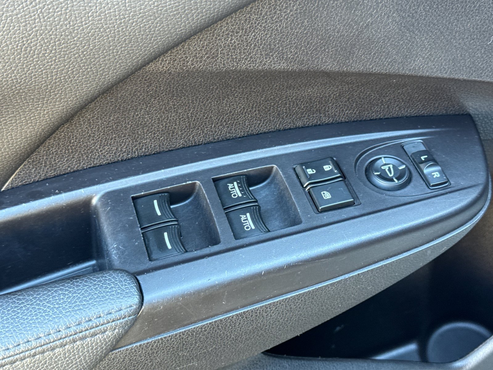 Used 2017 Acura RDX w/ Technology Package FWD image 11