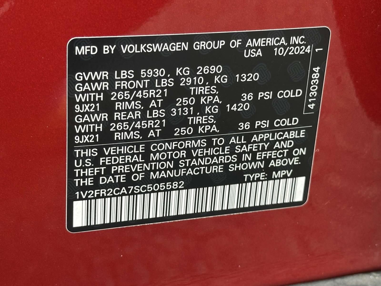 Certified 2025 Volkswagen Atlas SEL Premium R-Line image 27