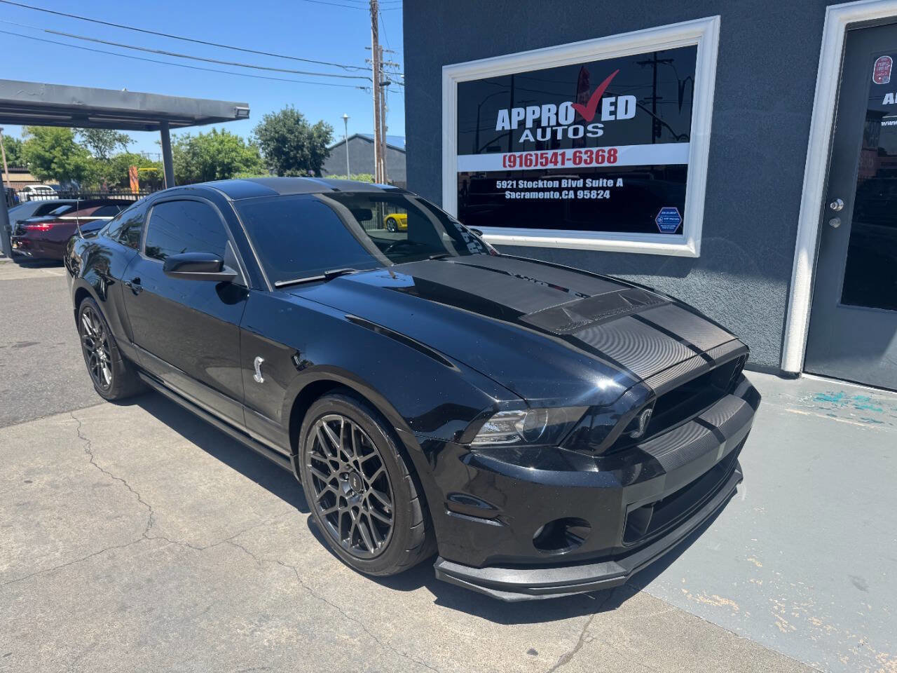 Used 2014 Ford Mustang Shelby GT500 w/ Equipment Group 821A RWD image 1