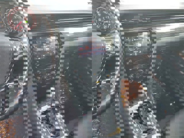 Used 2022 Volkswagen Passat 2.0T R-Line image 22