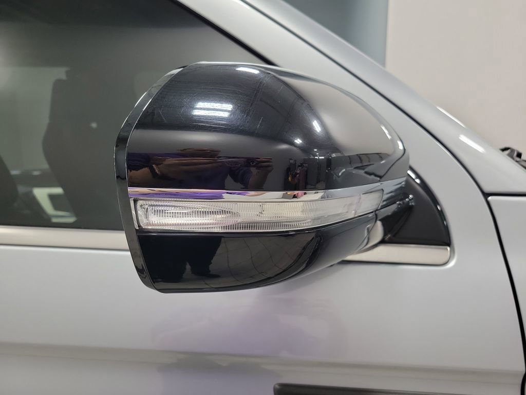 Used 2022 Lincoln Navigator Reserve image 22