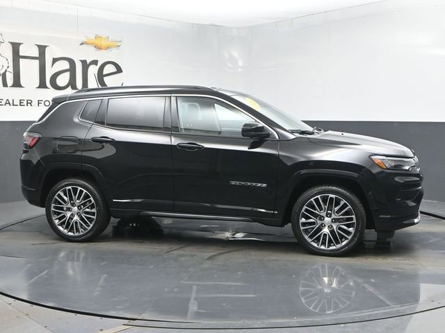 Used 2022 Jeep Compass Limited w/ Elite Group AWD/4WD image 1