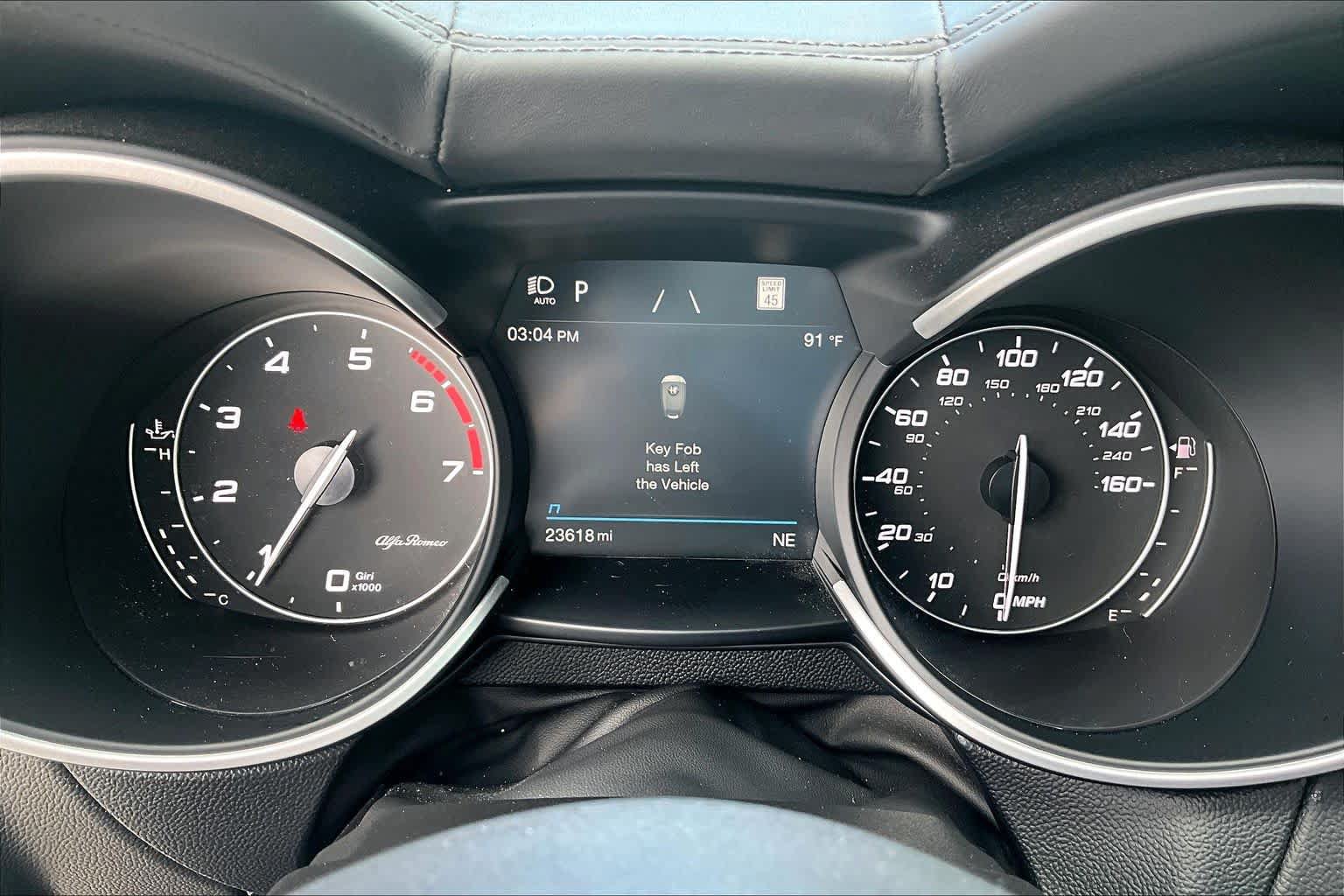 Used 2022 Alfa Romeo Stelvio Ti AWD/4WD image 22