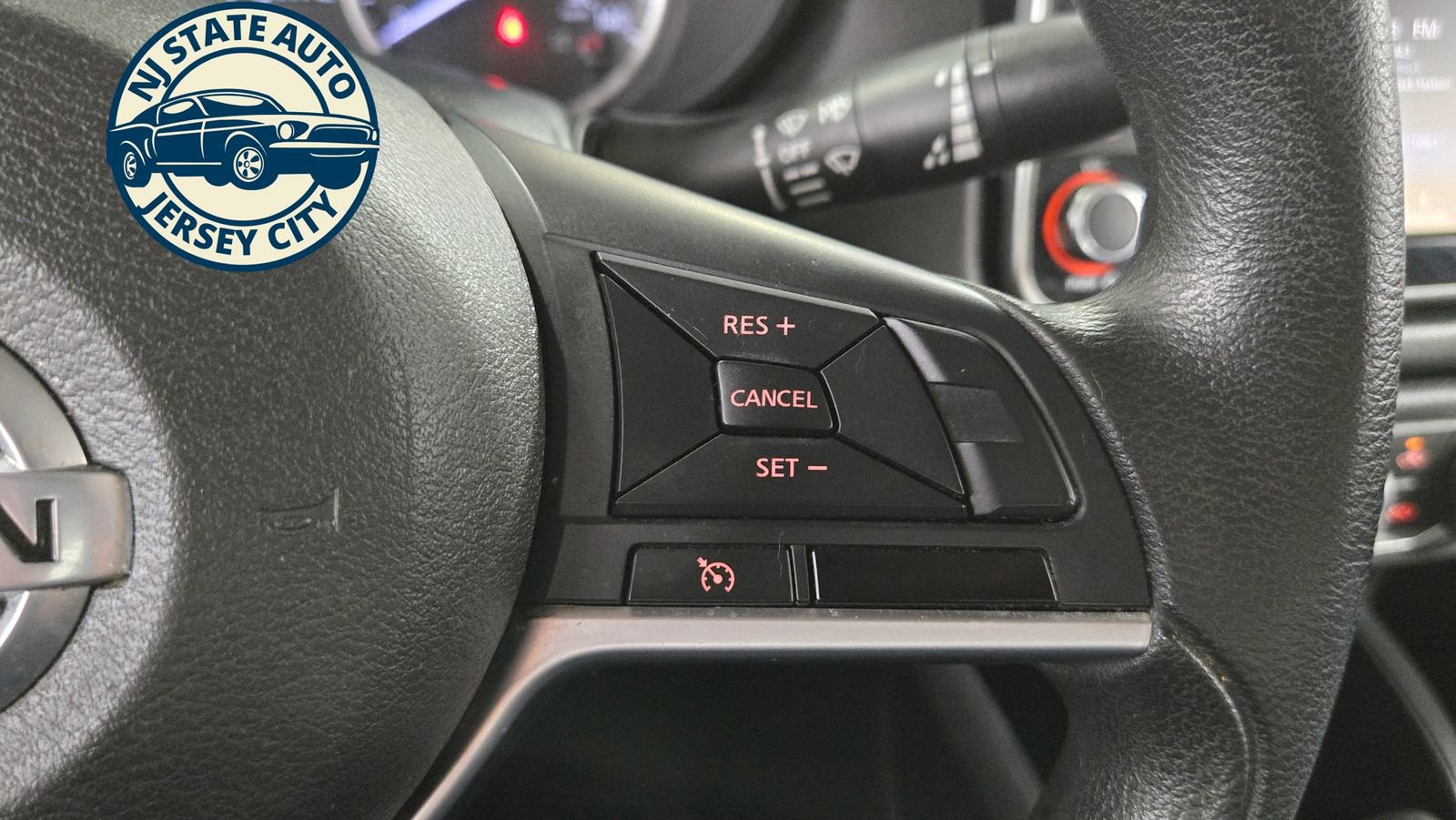 Used 2021 Nissan Versa S FWD image 13