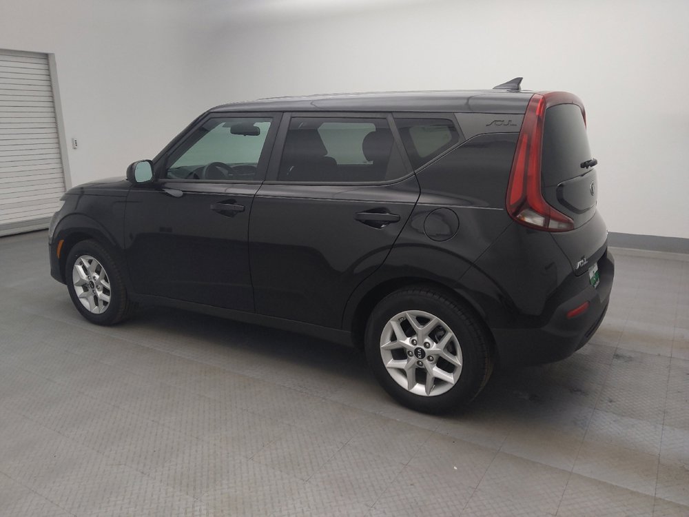 Used 2020 Kia Soul S image 3