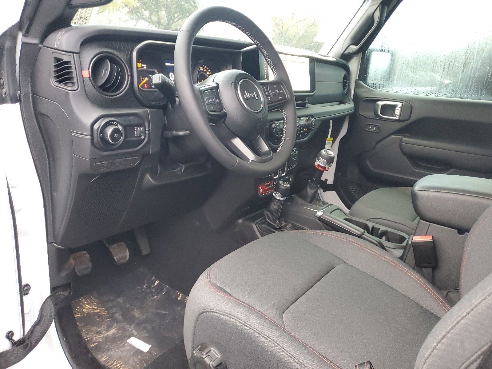 New 2025 Jeep Wrangler Unlimited Rubicon w/ Safety Group image 16
