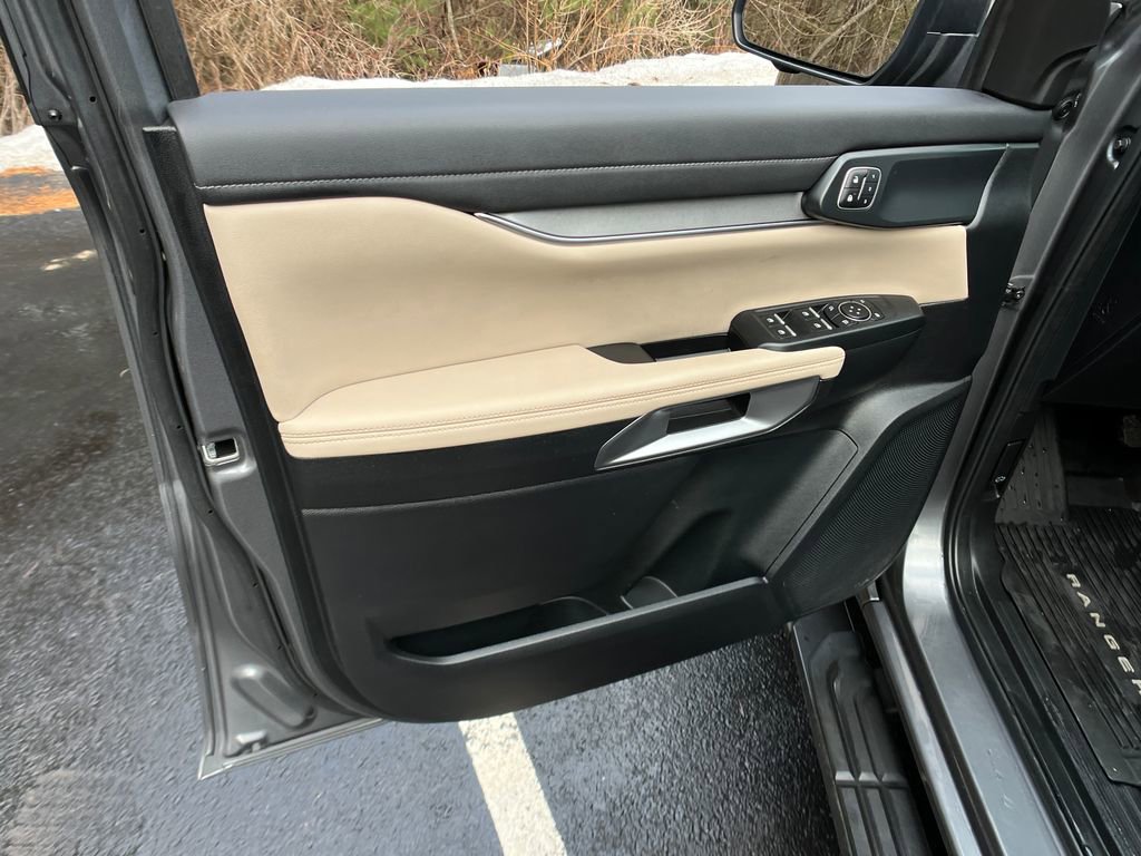 Used 2024 Ford Ranger Lariat image 11