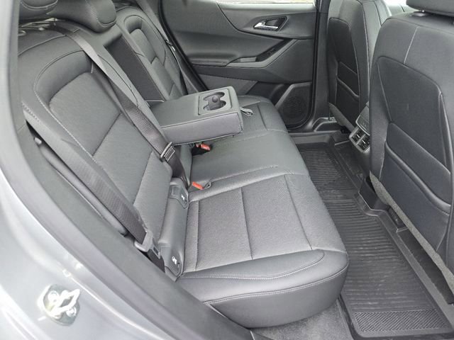 New 2026 Chevrolet Equinox LT w/ Convenience Package II image 23