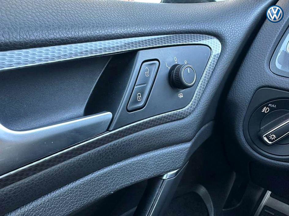 Used 2017 Volkswagen Golf Alltrack SE image 23