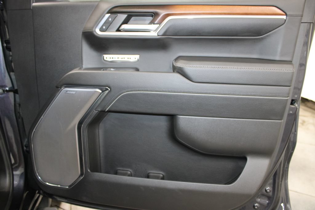 Used 2024 GMC Sierra 1500 Denali AWD/4WD image 37