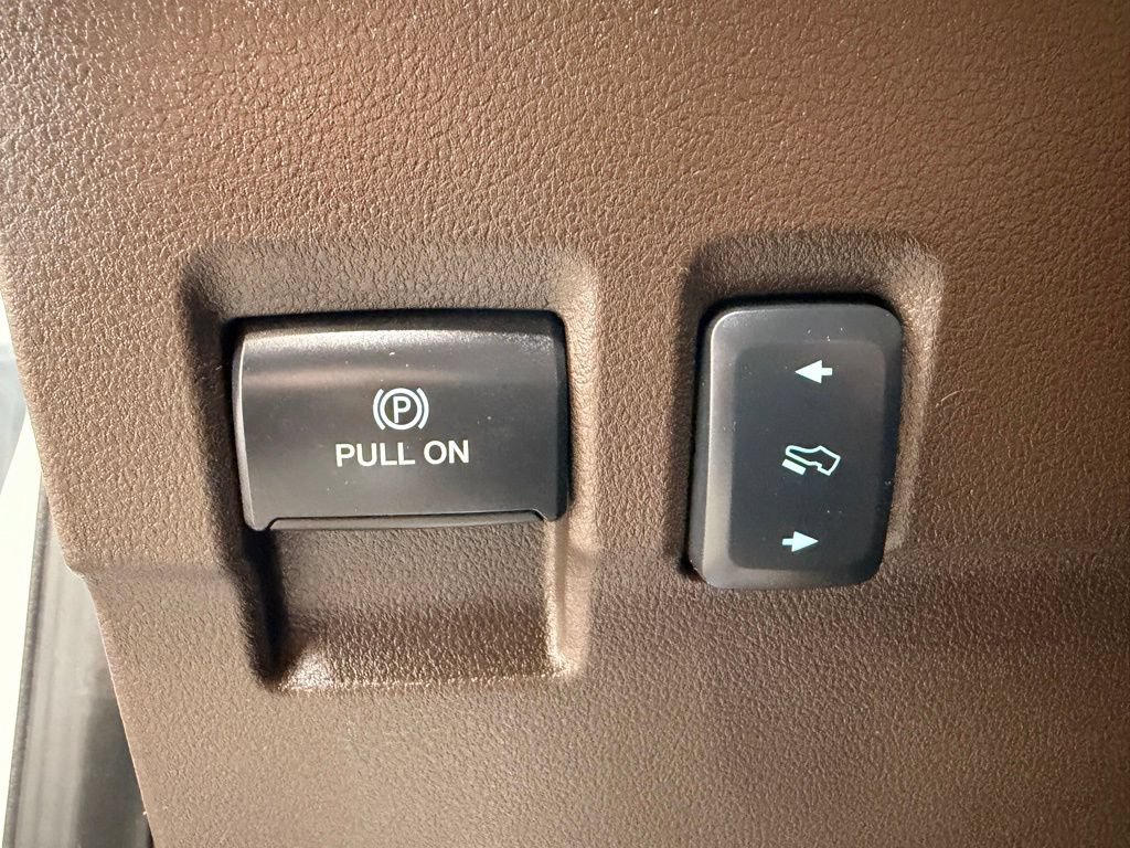 Used 2024 Ford F350 King Ranch AWD/4WD image 30