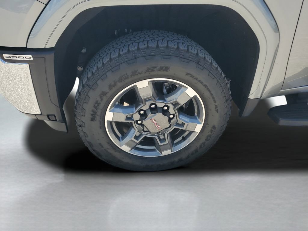 Used 2025 GMC Sierra 3500 SLT w/ SLT Premium Package AWD/4WD image 10
