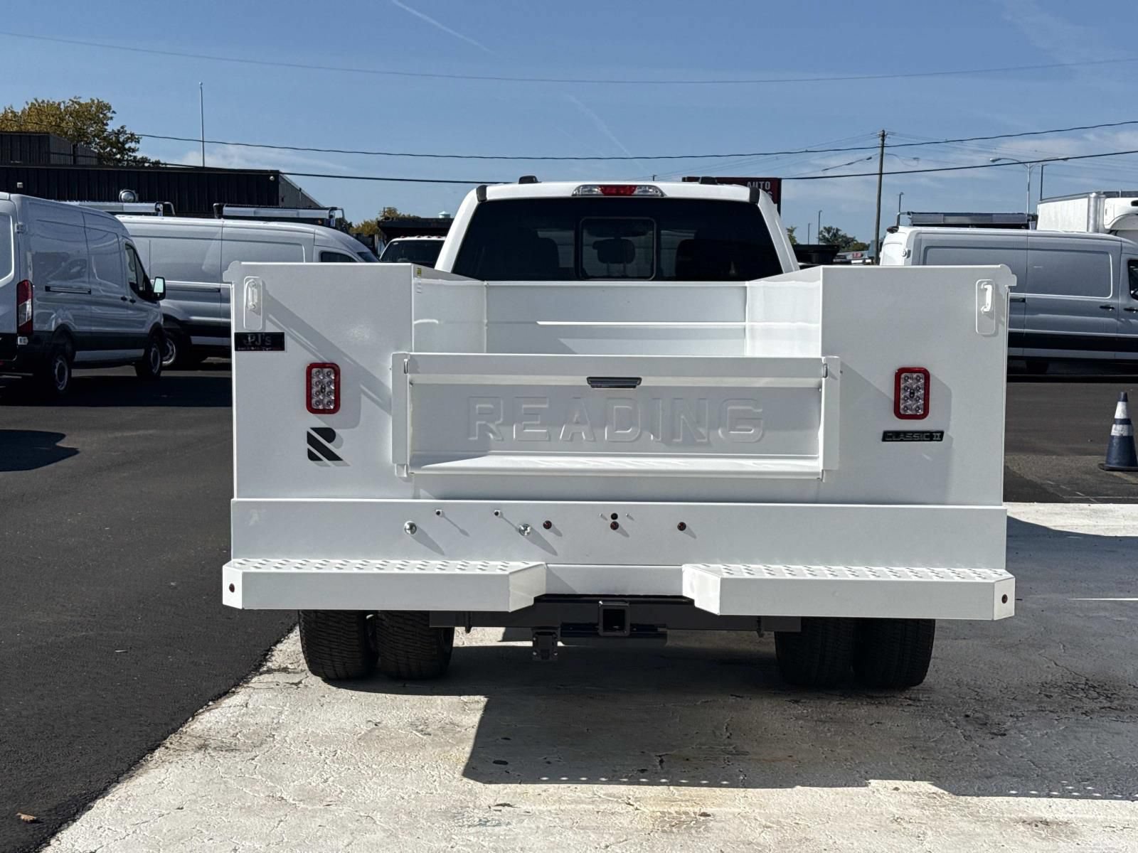 New 2026 Ford F350 XL w/ XL Chrome Package AWD/4WD image 4