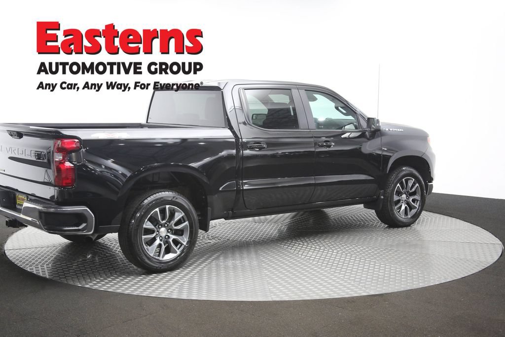 Used 2024 Chevrolet Silverado 1500 LT AWD/4WD image 43