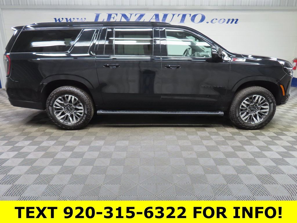 Used 2025 Chevrolet Suburban Z71 w/ Z71 Off-Road Package AWD/4WD image 2