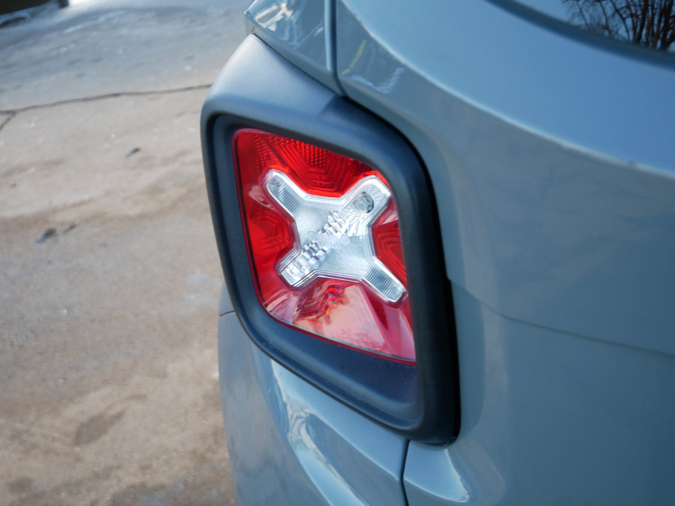 Used 2022 Jeep Renegade Latitude w/ Convenience Group image 17