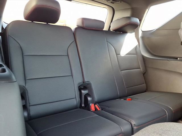 New 2026 Chevrolet Traverse Z71 w/ Enhanced Driving Package image 6