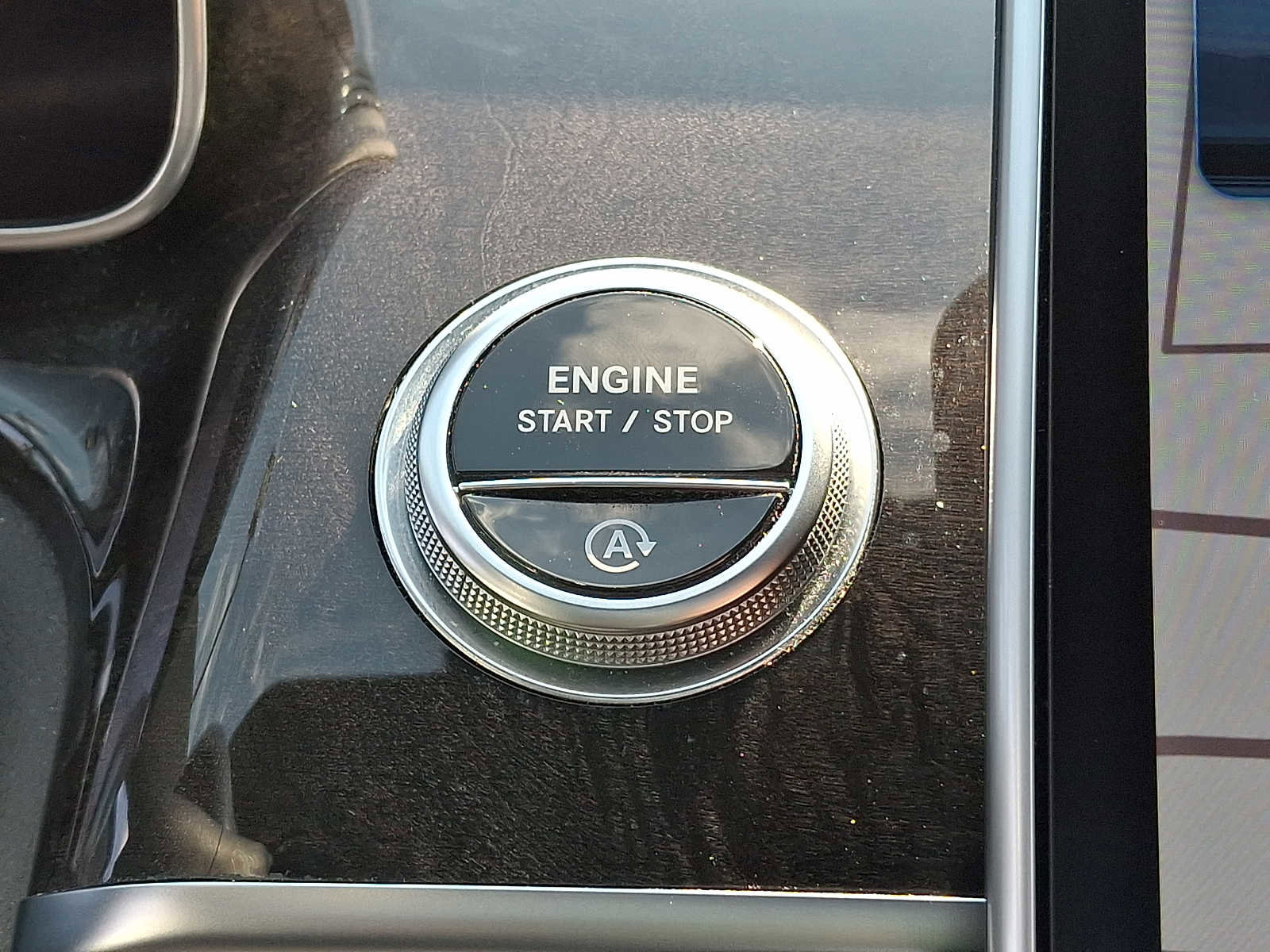 Certified 2022 Mercedes-Benz S 500 4MATIC image 19