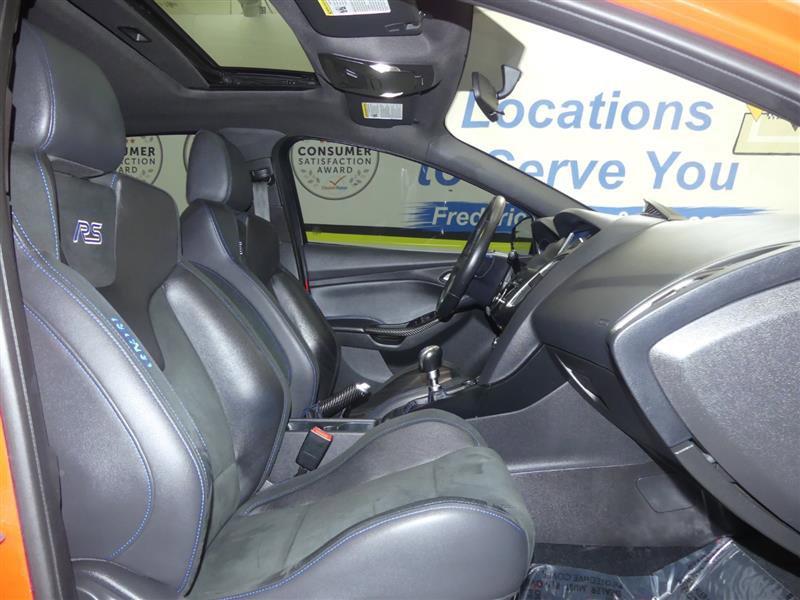 Used 2018 Ford Focus RS AWD/4WD image 7