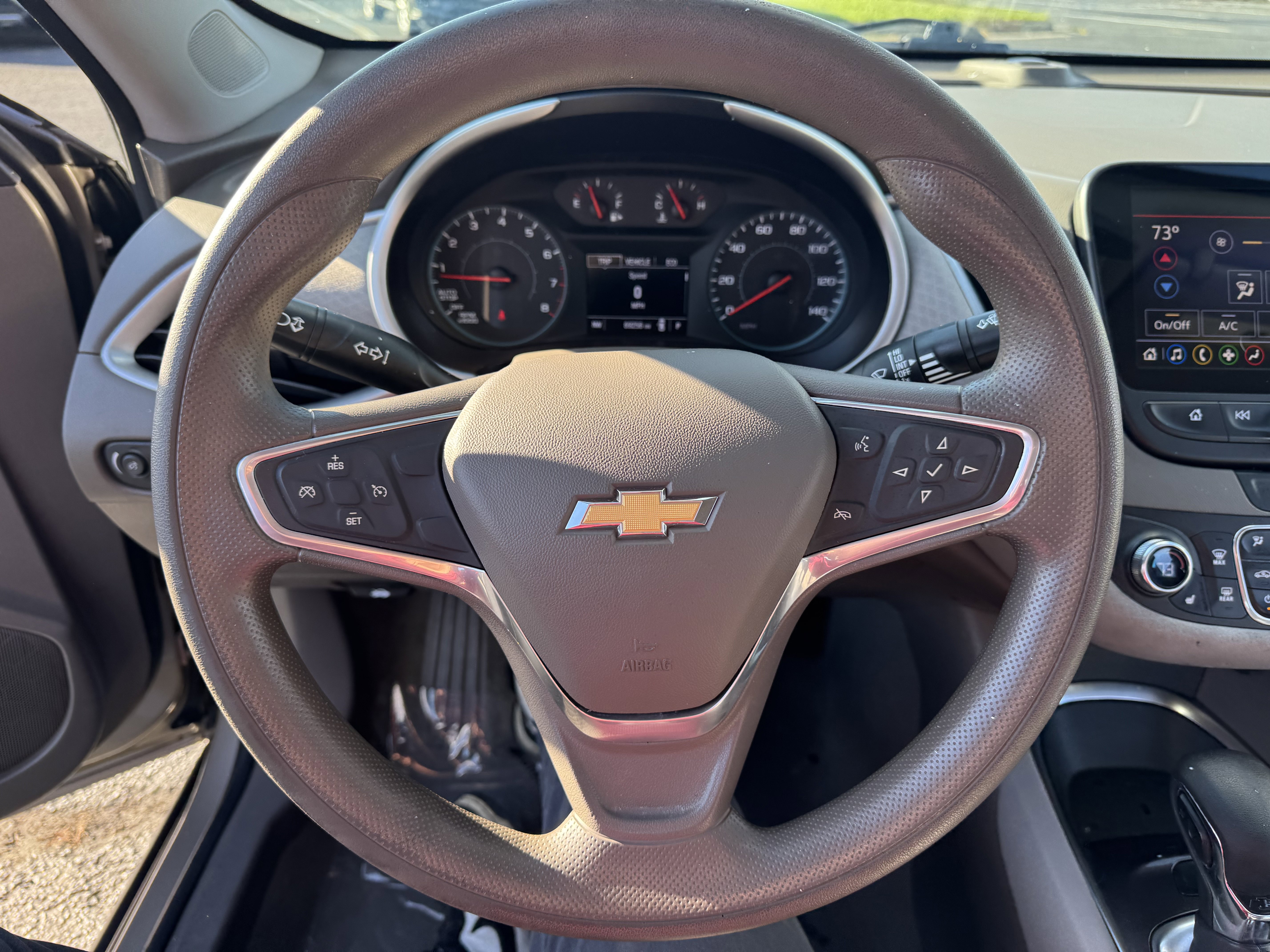 Used 2022 Chevrolet Malibu LT image 19