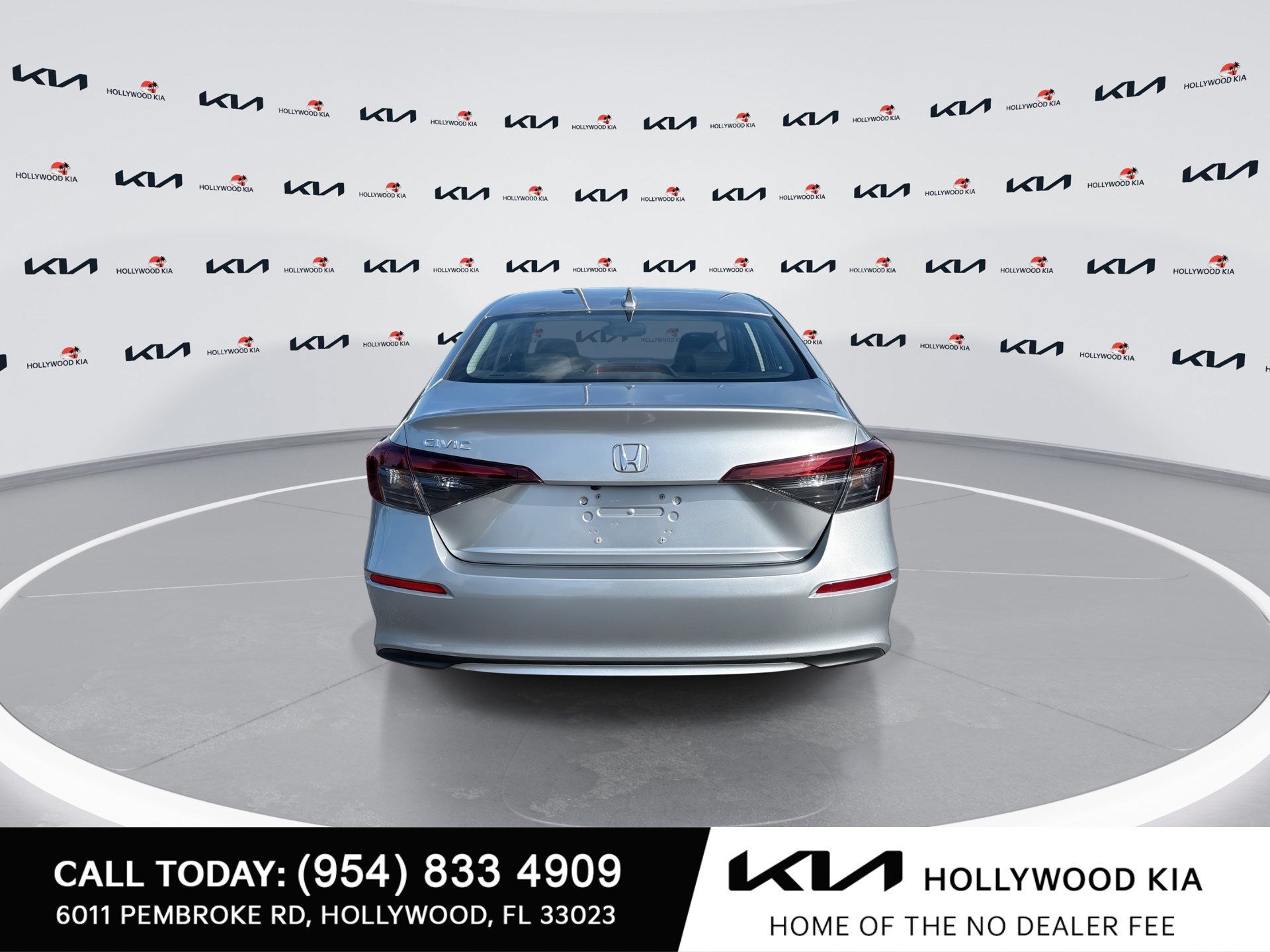 Used 2025 Honda Civic LX image 7