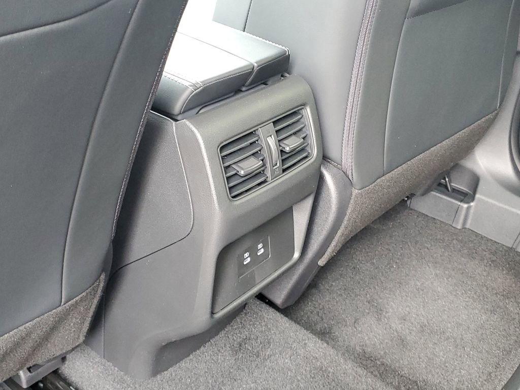 New 2026 Nissan Rogue SV w/ SV Premium Package image 29