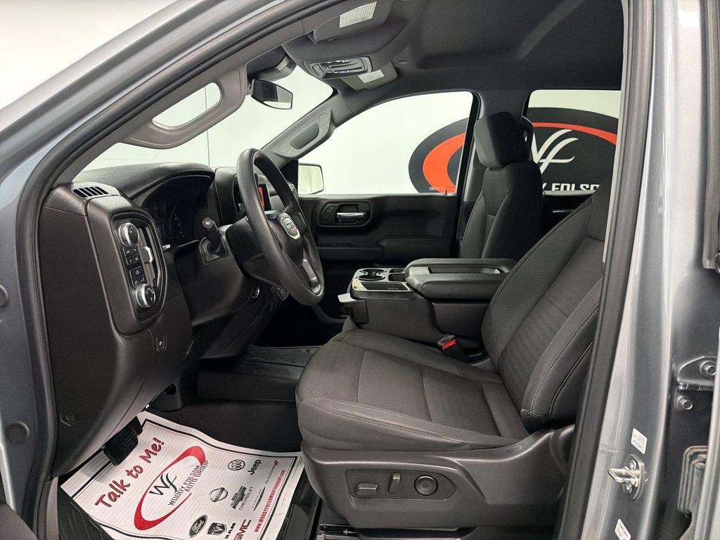 Used 2024 GMC Sierra 1500 Pro w/ Graphite Edition AWD/4WD image 9