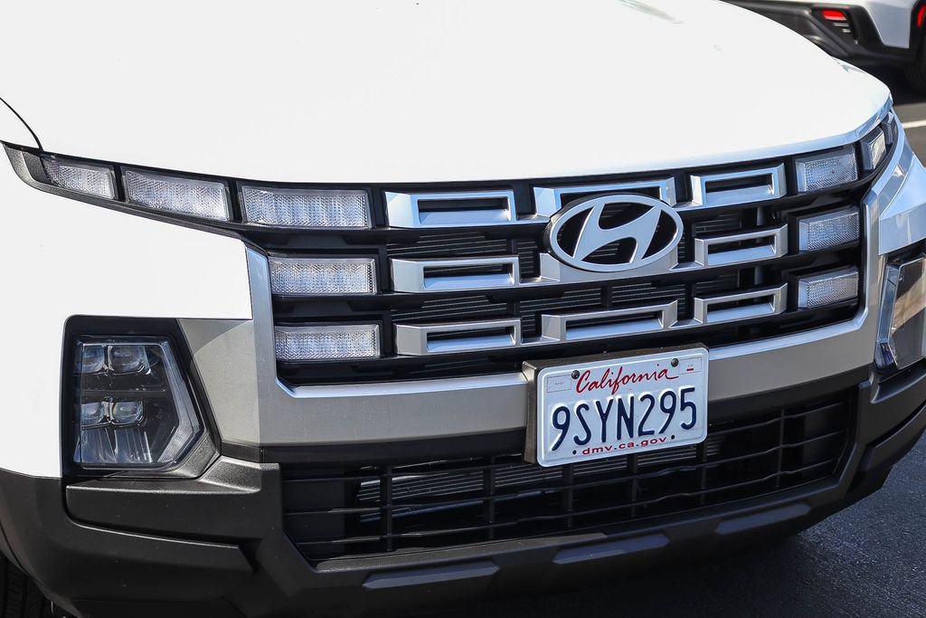 Used 2025 Hyundai Santa Cruz SEL FWD image 10