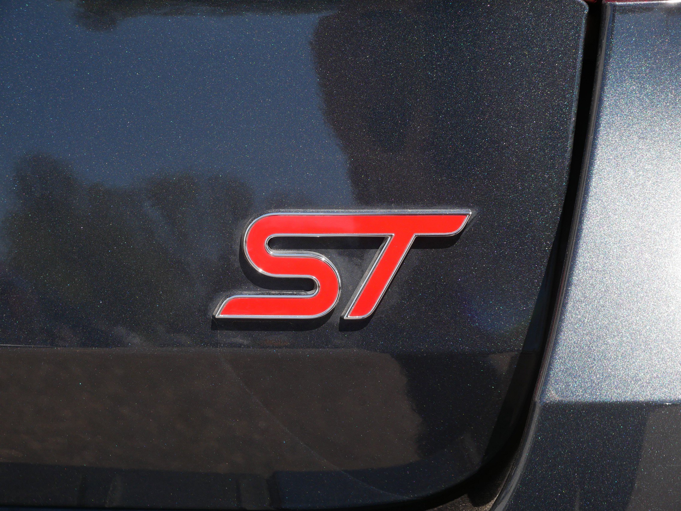 Certified 2023 Ford Explorer ST AWD/4WD image 5