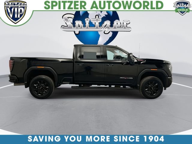 Used 2024 GMC Sierra 2500 AT4 w/ Technology Package image 12
