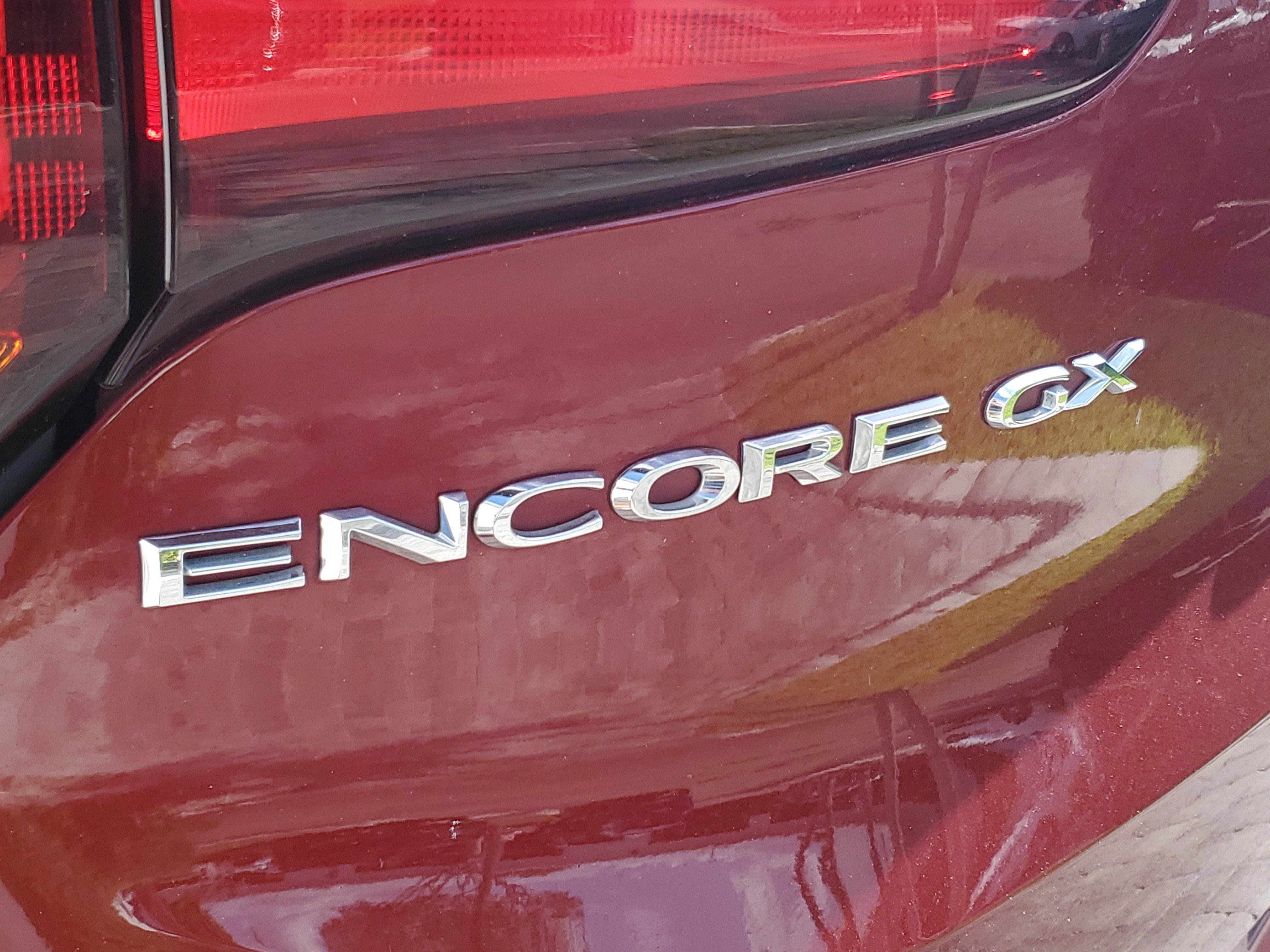 Used 2023 Buick Encore GX Select w/ Sport Touring Package FWD image 8