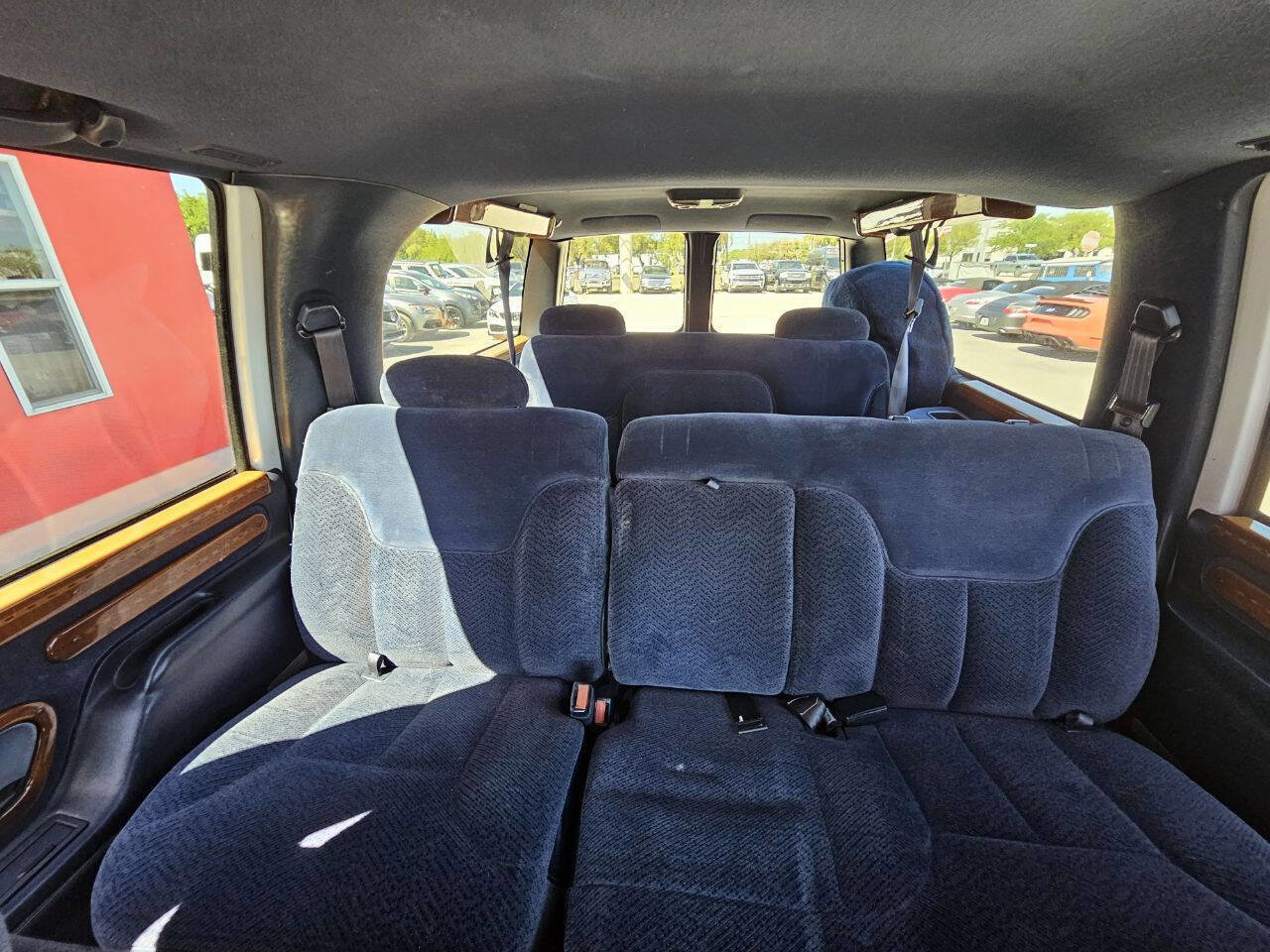 Used 1995 Chevrolet Suburban 4WD image 13