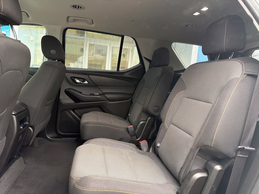 Used 2019 Chevrolet Traverse LT AWD/4WD image 14
