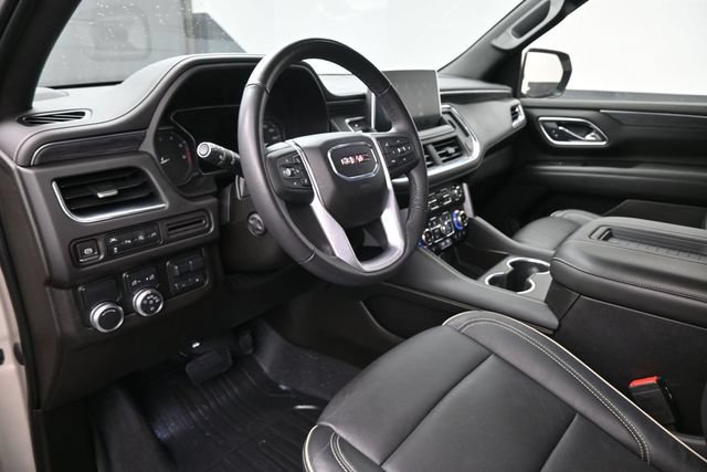 Used 2021 GMC Yukon SLT w/ SLT Luxury Plus Package RWD image 18