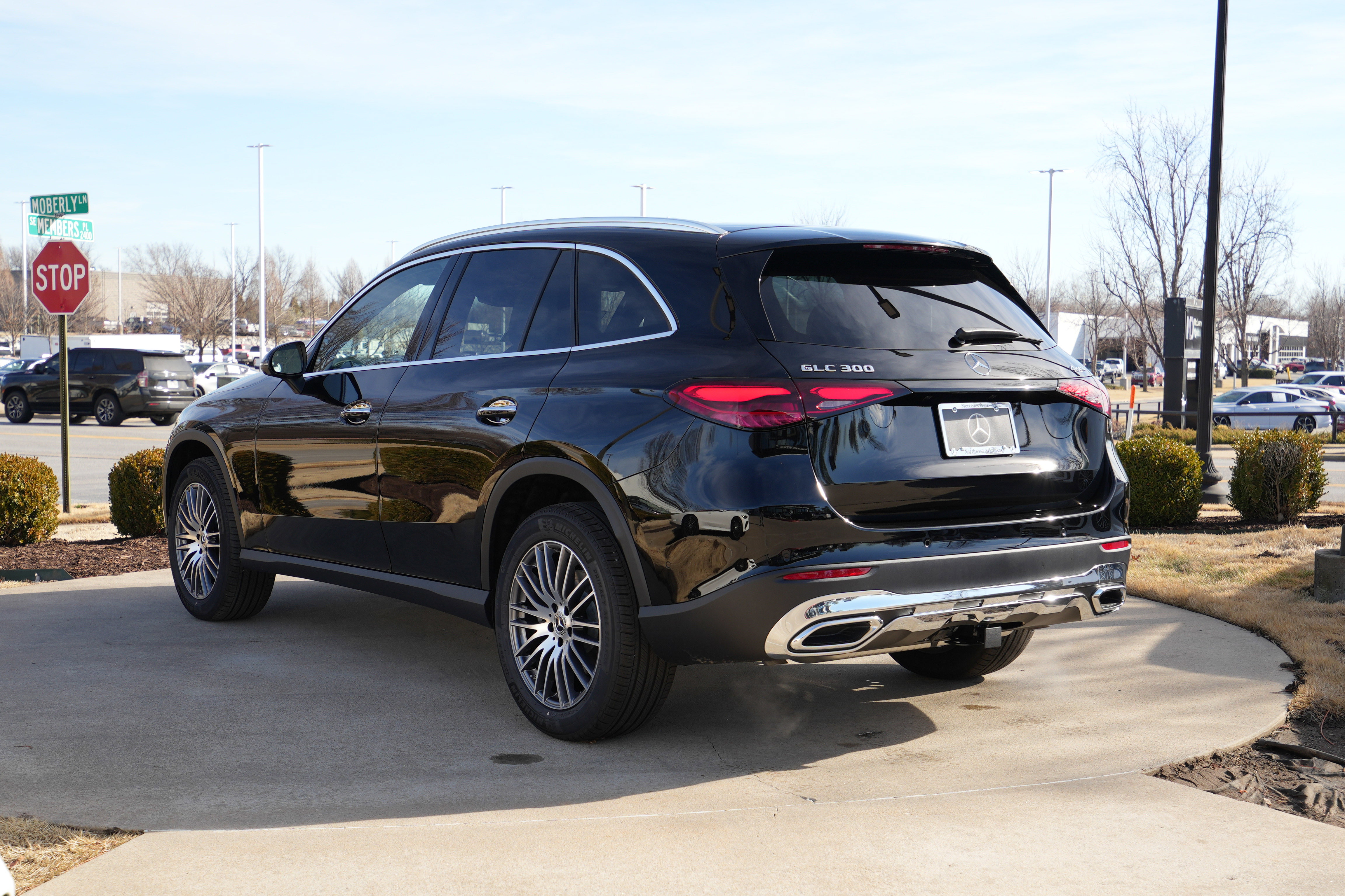 New 2026 Mercedes-Benz GLC 300 4MATIC image 5