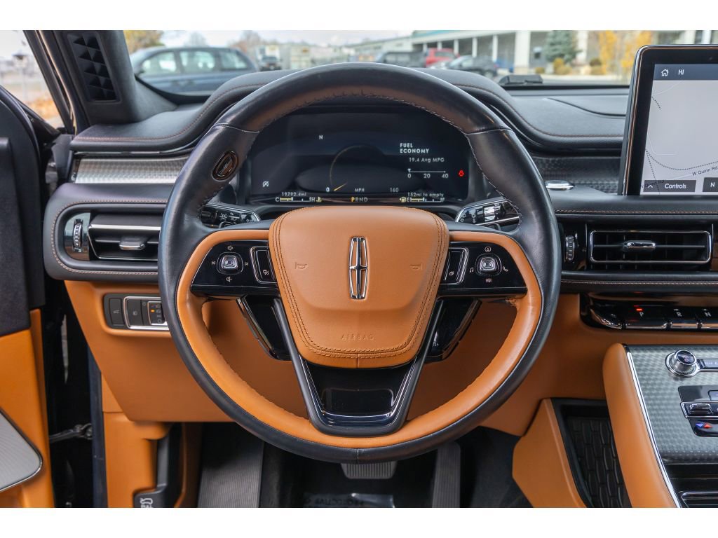 Used 2022 Lincoln Aviator Black Label w/ Dynamic Handling Package image 22