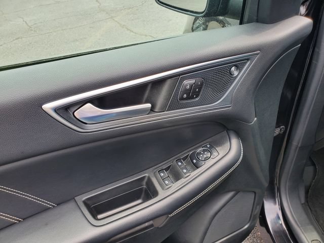 Used 2023 Ford Edge ST AWD/4WD image 10