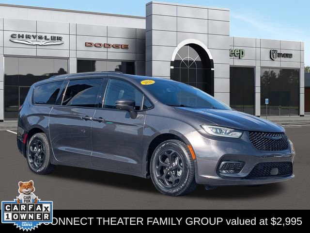 Used 2021 Chrysler Pacifica Touring-L w/ Uconnect Theater Family Group