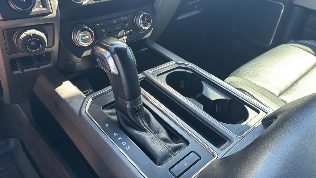 Used 2020 Ford F150 Raptor w/ Equipment Group 802A Luxury AWD/4WD image 17