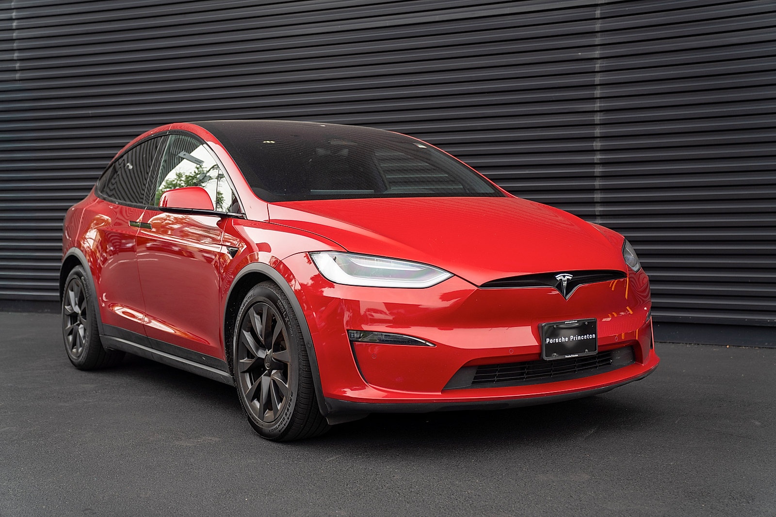 Used 2023 Tesla Model X AWD/4WD image 26