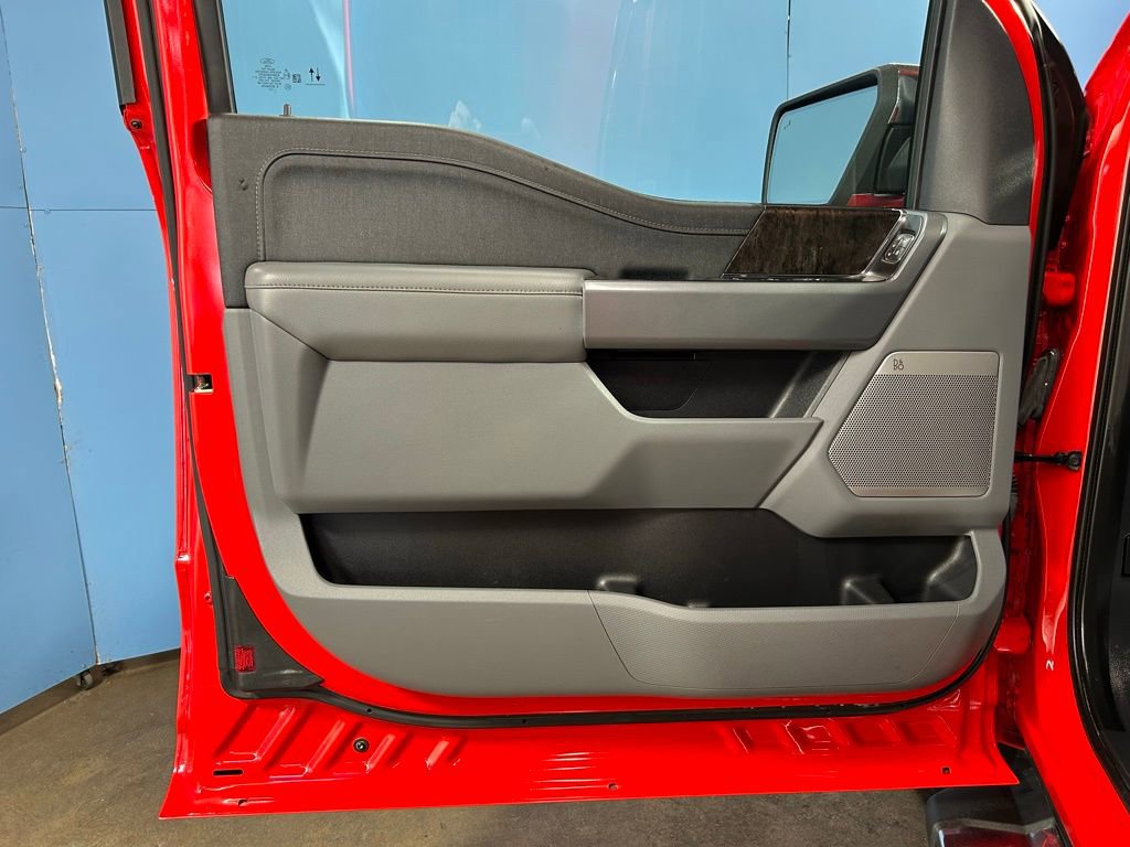 Used 2021 Ford F150 Lariat w/ Equipment Group 502A High image 34