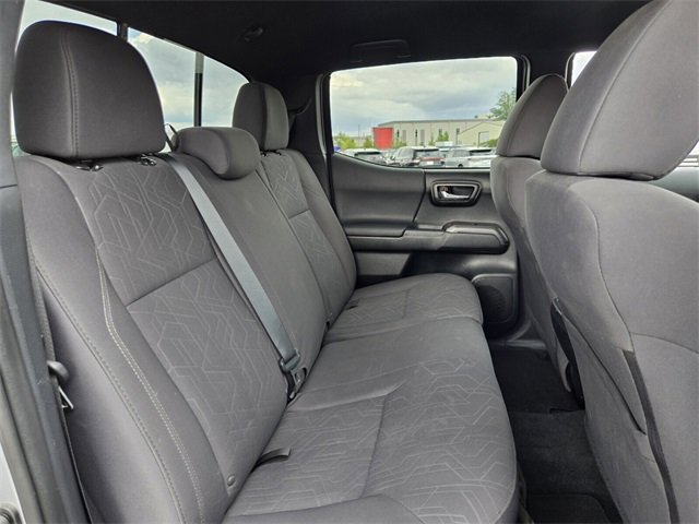 Used 2017 Toyota Tacoma TRD Sport image 15