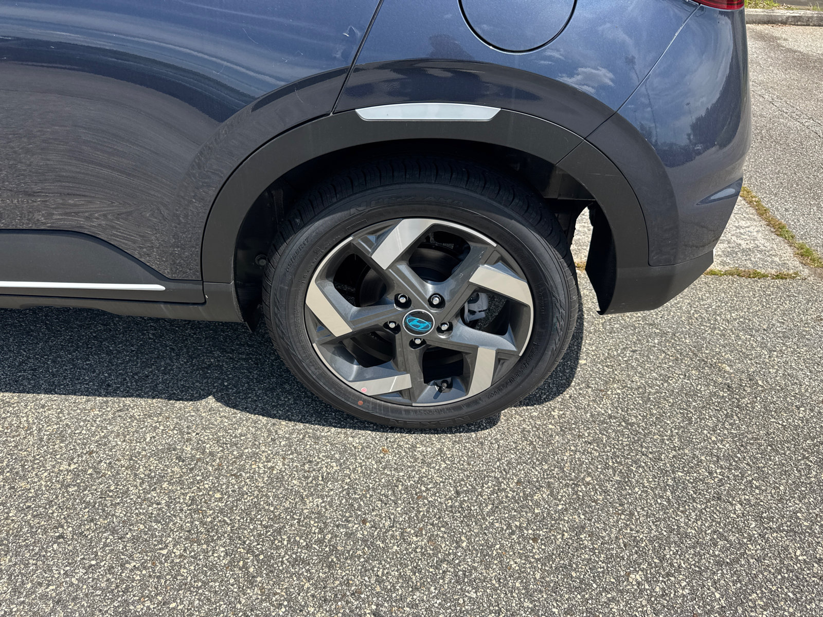New 2026 Hyundai Venue SEL FWD image 20