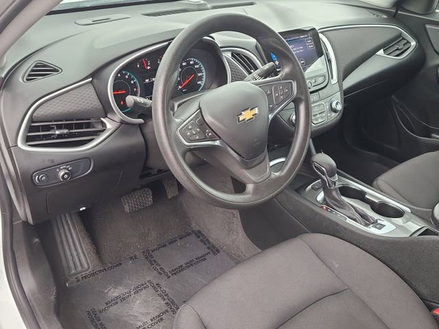 Used 2025 Chevrolet Malibu LT FWD image 21
