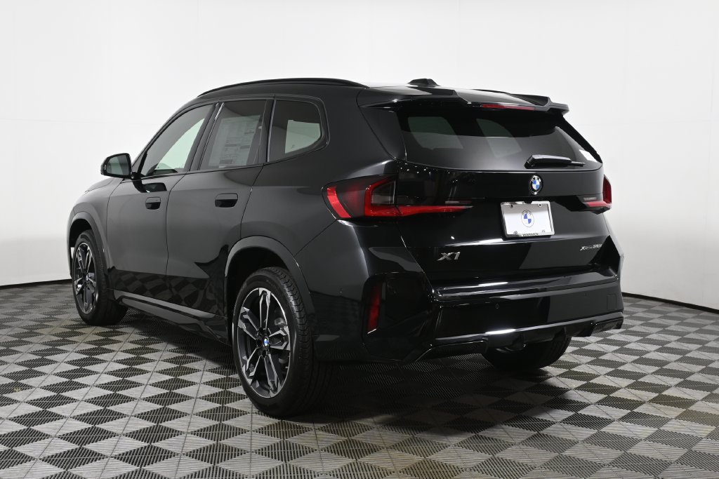 New 2027 BMW X1 xDrive28i AWD/4WD image 5